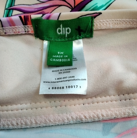 Floral Tankini Swim Top Size 1X - Picture 3 of 3